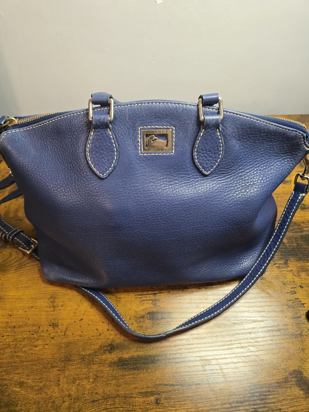 Dooney & Bourke Blue Pebbled Leather Dome Satchel Crossbody Bag Metal Duck Logo